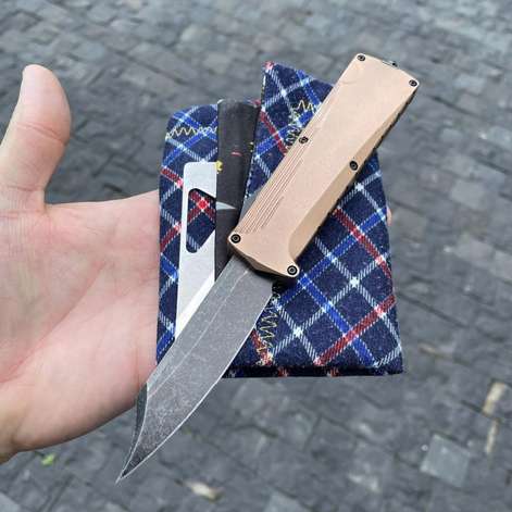 KOSCHEI BOWIE — Daggerr Museum April 2021