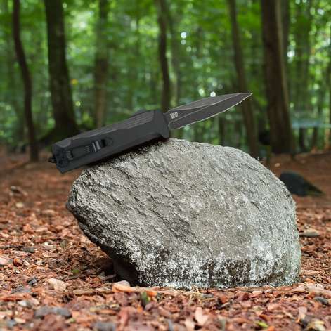 KOSCHEI LIMITED CARBON BW — Daggerr Museum March 2023