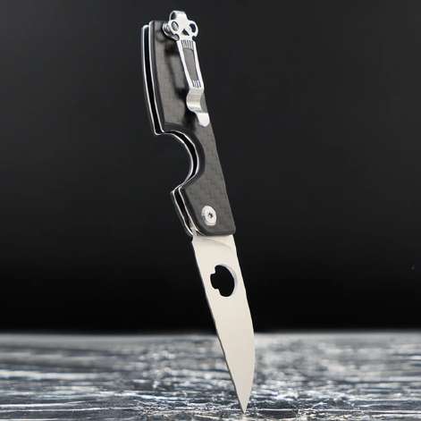 CIGARKNIFE WHARN — Daggerr Museum July 2025